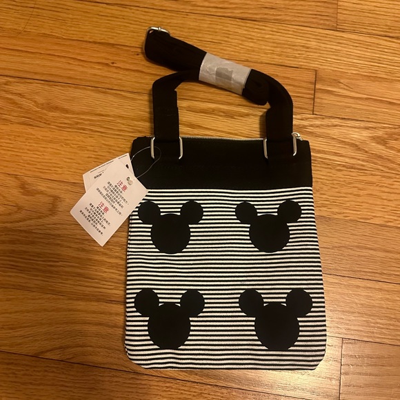 Disney Handbags - nwt Disney crossbody bag